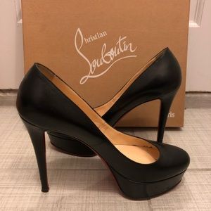 Christian Louboutin SZ 40 platform leather heels